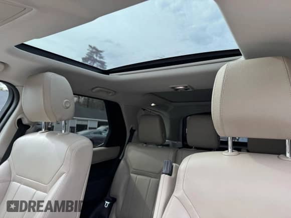 2020 Land Rover Discovery SE with VIN SALRG2RV5L2424255, listed as a Copart auction lot 54084845 with 126,948 mi miles and Clean title. Bid and sale history available at DreamBid. Image 10.