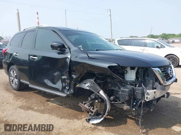 2019 Nissan Pathfinder SV with VIN 5N1DR2MM3KC598534, listed as a IAAI auction lot 42403130 with 117,213 mi miles and . Bid and sale history available at DreamBid. Image 6.