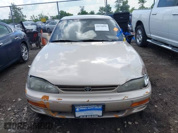 1995 Toyota Camry LE with VIN 4T1SK12E3SU869507, listed as a IAAI auction lot 42678898 with 238,992 mi miles and . Bid and sale history available at DreamBid. Image 12.