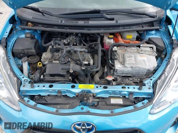 2015 Toyota Prius One z VIN JTDKDTB38F1110142, wystawiony jako IAAI lot #43032276 z przebiegiem Nie podano mil oraz . Historia ofert i sprzedaży dostępna na DreamBid. Obrazek 10.