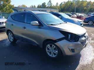 2012 Hyundai Tucson Limited с VIN KM8JUCAC5CU397149, выставлен на аукционе IAAI как лот 43491379 с пробегом 106 478 миль миль и . История ставок и продаж доступна на DreamBid. Изображение 1.