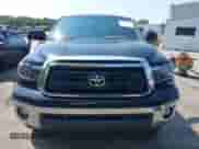 2012 Toyota Tundra z VIN 5TFRU5F18CX026186, wystawiony jako IAAI lot #42414319 z przebiegiem 216 128 mil mil oraz . Historia ofert i sprzedaży dostępna na DreamBid. Obrazek 12.