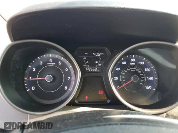 2014 Hyundai Elantra SE с VIN 5NPDH4AE2EH464946, выставлен на аукционе Copart как лот 66344065 с пробегом 142 668 миль миль и Списание • Salvage title. История ставок и продаж доступна на DreamBid. Изображение 9.