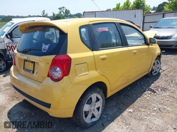 2009 Chevrolet Aveo 2LT with VIN KL1TG66E19B646381, listed as a IAAI auction lot 42915483 with 78,267 mi miles and . Bid and sale history available at DreamBid. Image 4.