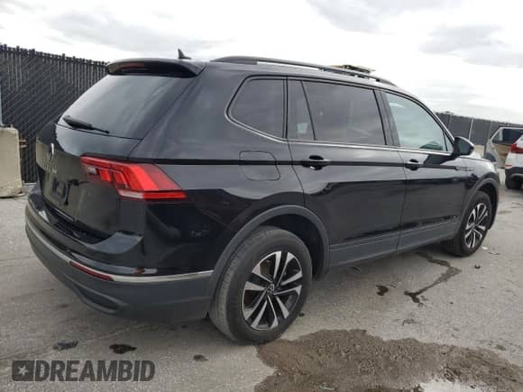 2022 Volkswagen Tiguan S с VIN 3VV1B7AX7NM111380, выставлен на аукционе Copart как лот 62717785 с пробегом 169 366 миль миль и Чистый • Clean title. История ставок и продаж доступна на DreamBid. Изображение 3.