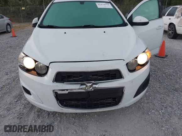2015 Chevrolet Sonic LT с VIN 1G1JC6SHXF4180339, выставлен на аукционе IAAI как лот 43434958 с пробегом 179 112 миль миль и . История ставок и продаж доступна на DreamBid. Изображение 12.
