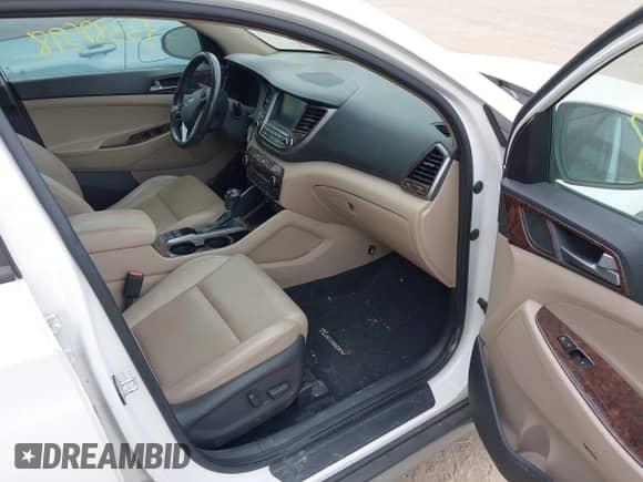 2017 Hyundai Tucson SE с VIN KM8J3CA42HU468911, выставлен на аукционе IAAI как лот 43389598 с пробегом 218 912 миль миль и . История ставок и продаж доступна на DreamBid. Изображение 5.