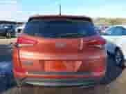 2016 Hyundai Tucson Sport z VIN KM8J33A23GU133430, wystawiony jako IAAI lot #41399258 z przebiegiem Nie podano mil oraz . Historia ofert i sprzedaży dostępna na DreamBid. Obrazek 15.