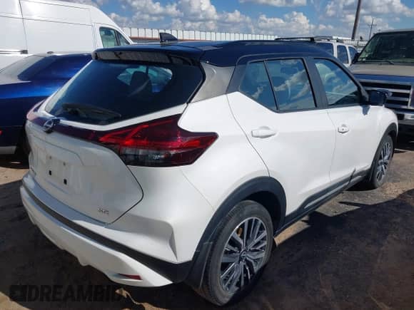 2023 Nissan Kicks SR with VIN 3N1CP5DV2PL509485, listed as a IAAI auction lot 43218725 with 34,491 mi miles and . Bid and sale history available at DreamBid. Image 4.