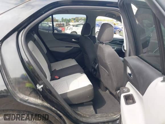 2020 Chevrolet Equinox LS z VIN 2GNAXSEV2L6257518, wystawiony jako IAAI lot #43151684 z przebiegiem 145 700 mil mil oraz . Historia ofert i sprzedaży dostępna na DreamBid. Obrazek 8.