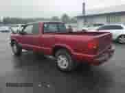 1998 Chevrolet S-10 LS with VIN 1GCDT19X2W8173236, listed as a Copart auction lot 61131645 with Not provided miles and Clean title. Bid and sale history available at DreamBid. Image 2.