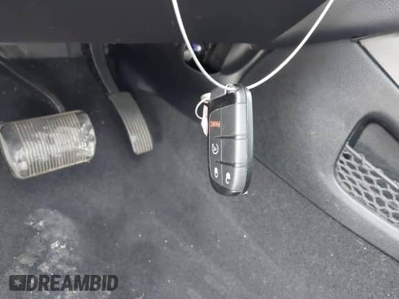 2017 Dodge Journey GT with VIN 3C4PDDEG0HT594085, listed as a IAAI auction lot 43218176 with 95,226 mi miles and . Bid and sale history available at DreamBid. Image 11.