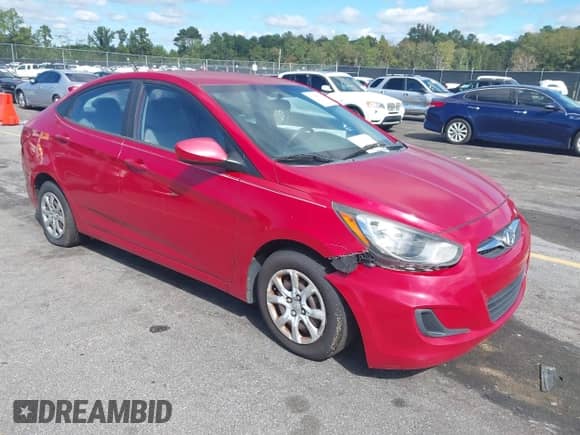 2013 Hyundai Accent GLS с VIN KMHCT4AE9DU461634, выставлен на аукционе IAAI как лот 43359820 с пробегом 187 730 миль миль и . История ставок и продаж доступна на DreamBid. Изображение 1.