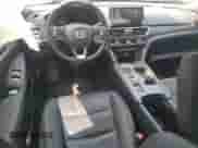 2019 Honda Accord EX-L с VIN 1HGCV3F55KA004353, выставлен на аукционе Copart как лот 67196545 с пробегом 79 127 миль миль и На запчасти • Non repairable. История ставок и продаж доступна на DreamBid. Изображение 8.