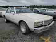 1987 Chevrolet Caprice Classic с VIN 1G1BN51H9H9155948, выставлен на аукционе Copart как лот 83097554 с пробегом 198 984 миль миль и На запчасти • Non repairable. История ставок и продаж доступна на DreamBid. Изображение 4.