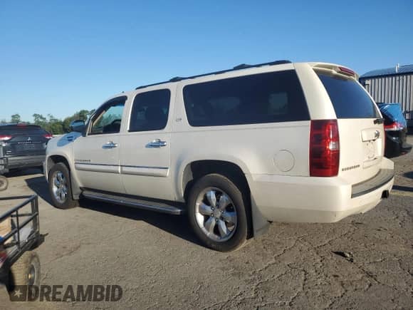 2008 Chevrolet Suburban LTZ z VIN 1GNFK16328R195352, wystawiony jako Copart lot #70376165 z przebiegiem 172 456 mil mil oraz Czysty tytuł • Clean title. Historia ofert i sprzedaży dostępna na DreamBid. Obrazek 2.