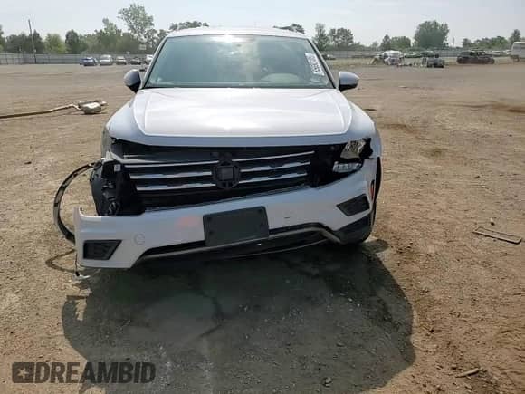 2019 Volkswagen Tiguan S с VIN 3VV1B7AX6KM048381, выставлен на аукционе Copart как лот 65692105 с пробегом 111 342 миль миль и Списание • Salvage title. История ставок и продаж доступна на DreamBid. Изображение 13.