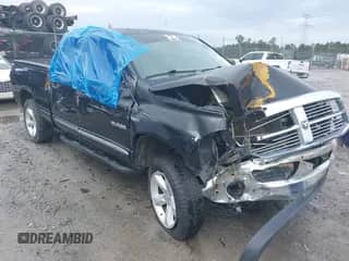 2008 Dodge 1500 SLT with VIN 1D7HU18N78J123769, listed as a IAAI auction lot 42230377 with 202,561 mi miles and . Bid and sale history available at DreamBid. Image 1.