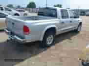 2002 Dodge Dakota SLT с VIN 1B7HL48X22S507864, выставлен на аукционе IAAI как лот 42637974 с пробегом 131 914 миль миль и . История ставок и продаж доступна на DreamBid. Изображение 4.