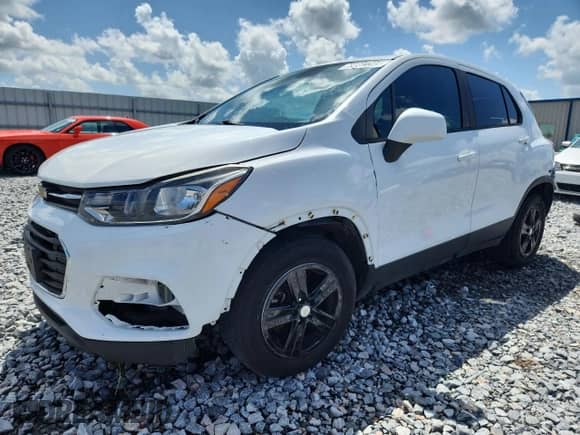 2020 Chevrolet Trax LS с VIN KL7CJKSB6LB052212, выставлен на аукционе Copart как лот 69802295 с пробегом 58 961 миль миль и Чистый • Clean title. История ставок и продаж доступна на DreamBid. Изображение 1.