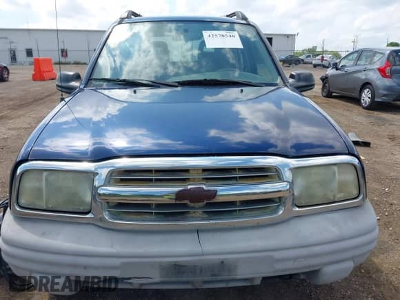 2003 Chevrolet Tracker с VIN 2CNBE13C736913271, выставлен на аукционе IAAI как лот 42578540 с пробегом 195 179 миль миль и . История ставок и продаж доступна на DreamBid. Изображение 6.