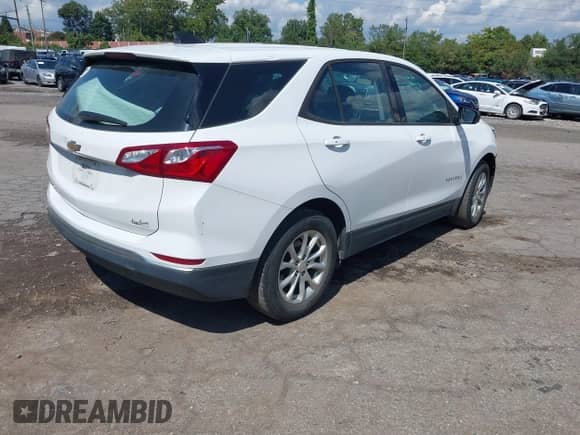 2018 Chevrolet Equinox LS с VIN 2GNAXHEV0J6324682, выставлен на аукционе IAAI как лот 43113033 с пробегом 167 706 миль миль и . История ставок и продаж доступна на DreamBid. Изображение 4.