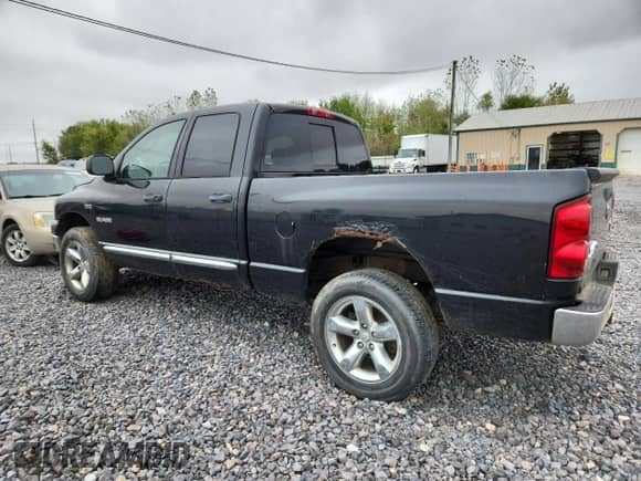 2008 Dodge 1500 ST z VIN 1D7HU182X8J239859, wystawiony jako Copart lot #82330095 z przebiegiem 206 268 mil mil oraz Czysty tytuł • Clean title. Historia ofert i sprzedaży dostępna na DreamBid. Obrazek 2.