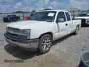 2005 Chevrolet Silverado 1500 LS with VIN 1GCEC19Z65Z228611, listed as a IAAI auction lot 42371257 with 198,079 mi miles and . Bid and sale history available at DreamBid. Image 2.