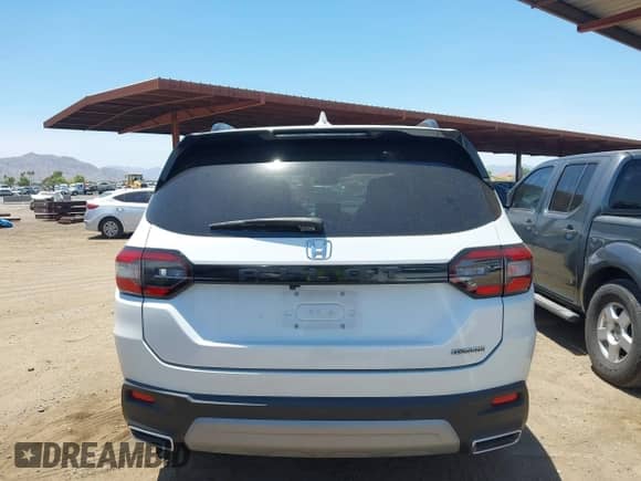2023 Honda Pilot Touring с VIN 5FNYG2H70PB002497, выставлен на аукционе IAAI как лот 42676885 с пробегом 33 829 миль миль и . История ставок и продаж доступна на DreamBid. Изображение 16.