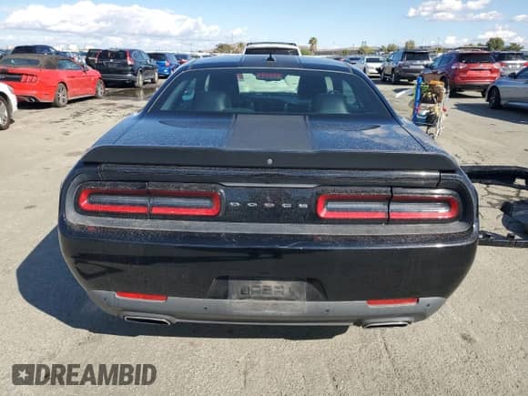 2017 Dodge Challenger SXT с VIN 2C3CDZAG6HH665692, выставлен на аукционе Copart как лот 82241735 с пробегом 59 514 миль миль и Списание • Salvage title. История ставок и продаж доступна на DreamBid. Изображение 6.