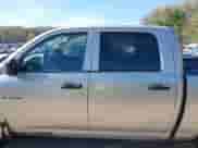 2010 Dodge 1500 SLT z VIN 1D7RV1CT3AS257203, wystawiony jako IAAI lot #42180789 z przebiegiem 167 472 mil mil oraz . Historia ofert i sprzedaży dostępna na DreamBid. Obrazek 14.