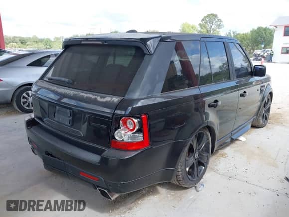 2013 Land Rover Range Rover Sport SC с VIN SALSH2E40DA799828, выставлен на аукционе IAAI как лот 42146561 с пробегом 163 740 миль миль и . История ставок и продаж доступна на DreamBid. Изображение 4.