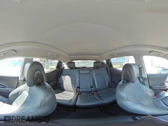2017 Hyundai Santa Fe Ultimate с VIN 5XYZWDLA5HG497960, выставлен на аукционе Copart как лот 70514625 с пробегом 140 965 миль миль и Списание • Salvage title. История ставок и продаж доступна на DreamBid. Изображение 13.