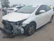 2018 Toyota Prius Plus z VIN JTDKARFP9J3089162, wystawiony jako IAAI lot #42544642 z przebiegiem 50 746 mil mil oraz . Historia ofert i sprzedaży dostępna na DreamBid. Obrazek 18.