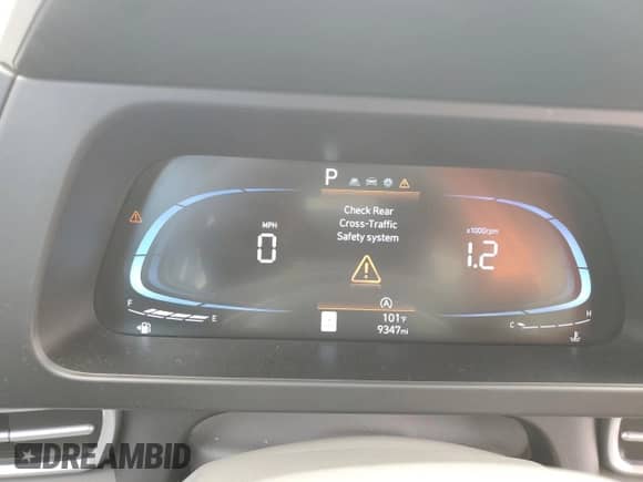 2024 Hyundai Elantra SE z VIN KMHLL4DG3RU795792, wystawiony jako Copart lot #69591345 z przebiegiem 9 347 mil mil oraz Szkoda całkowita • Salvage title. Historia ofert i sprzedaży dostępna na DreamBid. Obrazek 9.