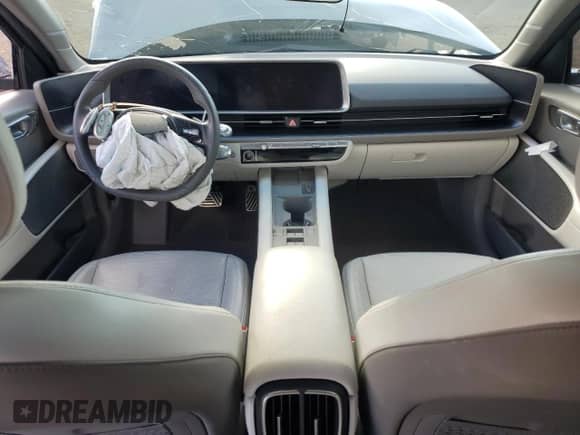 2023 Hyundai Ioniq 6 Limited с VIN KMHM54AC7PA020278, выставлен на аукционе Copart как лот 71464935 с пробегом Не указан миль и Списание • Salvage title. История ставок и продаж доступна на DreamBid. Изображение 8.