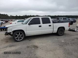 2004 Chevrolet Silverado 1500 LT with VIN 2GCEC13T841433701, listed as a Copart auction lot 67316855 with Not provided miles and Salvage title. Bid and sale history available at DreamBid. Image 1.