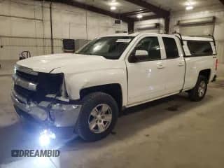 2018 Chevrolet Silverado 1500 LT with VIN 1GCVKREC0JZ183565, listed as a Copart auction lot 85922335 with 183,760 mi miles and Salvage title. Bid and sale history available at DreamBid. Image 1.