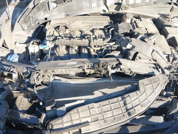 2025 Hyundai Elantra Limited with VIN KMHLP4DG9SU910146, listed as a IAAI auction lot 43459002 with 26,882 mi miles and . Bid and sale history available at DreamBid. Image 10.