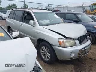 2007 Toyota Highlander w/3rd Row z VIN JTEEW21A370042689, wystawiony jako IAAI lot #42688770 z przebiegiem 239 005 mil mil oraz . Historia ofert i sprzedaży dostępna na DreamBid. Obrazek 1.
