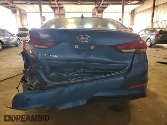 2018 Hyundai Elantra SEL с VIN 5NPD84LF2JH295589, выставлен на аукционе Copart как лот 90016455 с пробегом 27 833 миль миль и Списание • Salvage title. История ставок и продаж доступна на DreamBid. Изображение 6.