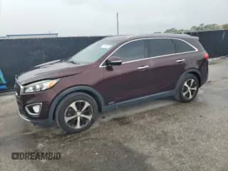 2016 Kia Sorento EX with VIN 5XYPHDA1XGG025045, listed as a Copart auction lot 81839255 with 179,619 mi miles and Salvage title. Bid and sale history available at DreamBid. Image 1.