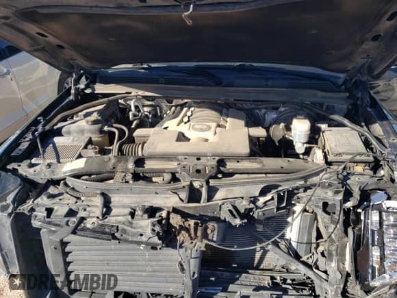 2018 Cadillac Escalade ESV Premium Luxury with VIN 1GYS4JKJ2JR221342, listed as a Copart auction lot 87886025 with 132,029 mi miles and Salvage title. Bid and sale history available at DreamBid. Image 12.