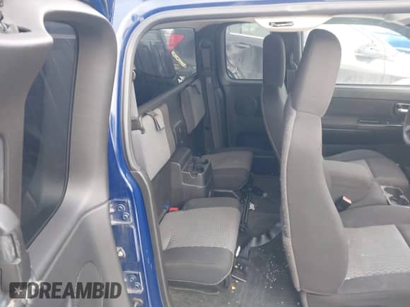 2011 Chevrolet Colorado 1LT с VIN 1GCESCF98B8126375, выставлен на аукционе IAAI как лот 41539554 с пробегом 137 477 миль миль и . История ставок и продаж доступна на DreamBid. Изображение 8.