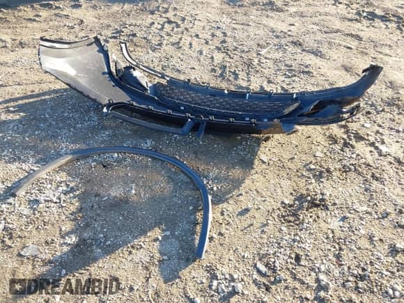 2016 Dodge Durango R/T z VIN 1C4SDJCT5GC308900, wystawiony jako IAAI lot #41747190 z przebiegiem 80 255 mil mil oraz . Historia ofert i sprzedaży dostępna na DreamBid. Obrazek 12.