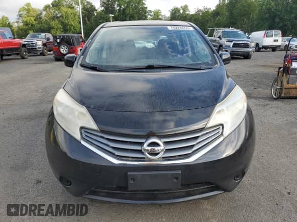 2014 Nissan Note S with VIN 3N1CE2CPXEL350798, listed as a Copart auction lot 70228655 with 137,684 mi miles and Clean title. Bid and sale history available at DreamBid. Image 5.