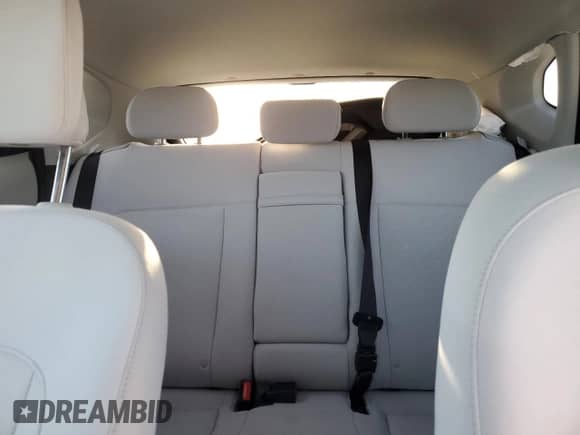 2024 Hyundai Kona SEL z VIN KM8HB3AB4RU046429, wystawiony jako Copart lot #67695904 z przebiegiem 9 300 mil mil oraz Szkoda całkowita • Salvage title. Historia ofert i sprzedaży dostępna na DreamBid. Obrazek 10.