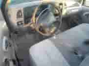 1996 GMC Sierra 1500 с VIN 1GTEC14W5TZ533415, выставлен на аукционе Copart как лот 82287484 с пробегом 442 981 миль миль и Списание • Salvage title. История ставок и продаж доступна на DreamBid. Изображение 8.