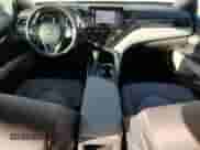 2022 Toyota Camry LE с VIN 4T1C11AK8NU658404, выставлен на аукционе Copart как лот 89670435 с пробегом 30 986 миль миль и Списание • Salvage title. История ставок и продаж доступна на DreamBid. Изображение 8.