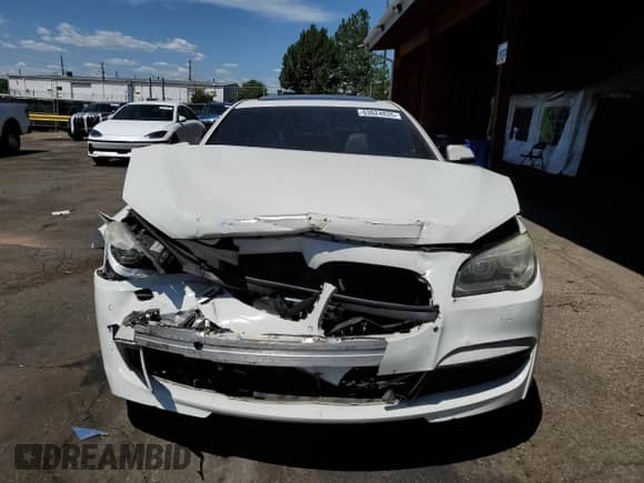 2013 BMW 7 Series 750Li with VIN WBAYE8C53DD132756, listed as a Copart auction lot 63624835 with 89,842 mi miles and Salvage title. Bid and sale history available at DreamBid. Image 5.